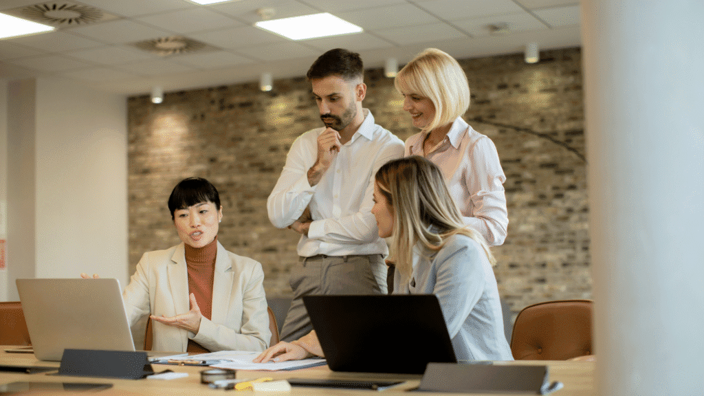 W jaki sposób poprzez działania wellbeing wspierać zarządzanie zespołem w kryzysie?