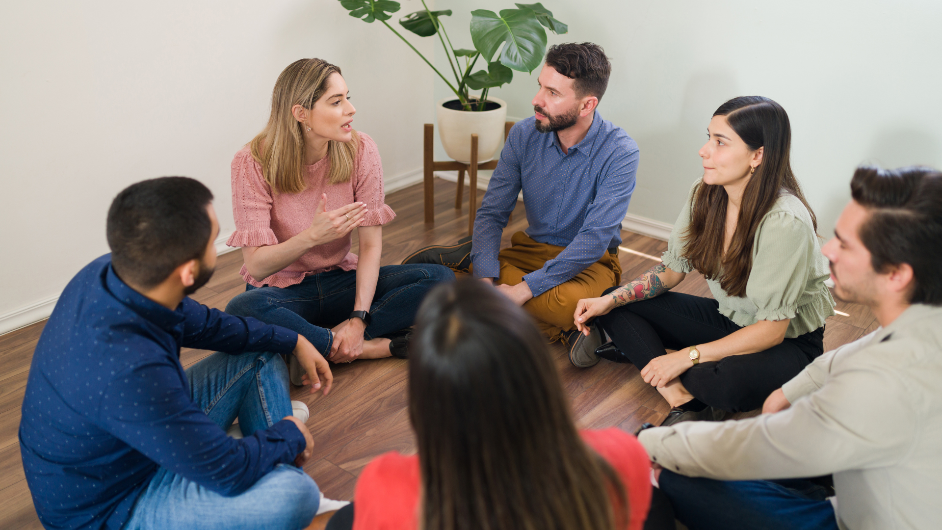 Jak dopasować programy zdrowia mentalnego do różnych grup pracowników