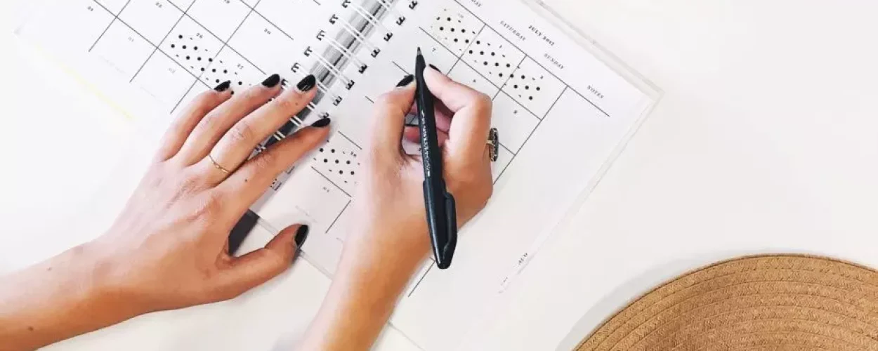 organise 5 żelaznych reguł organizacji swojego czasu (o których pewnie jeszcze nie wiesz) i apki, które Ci w tym pomogą